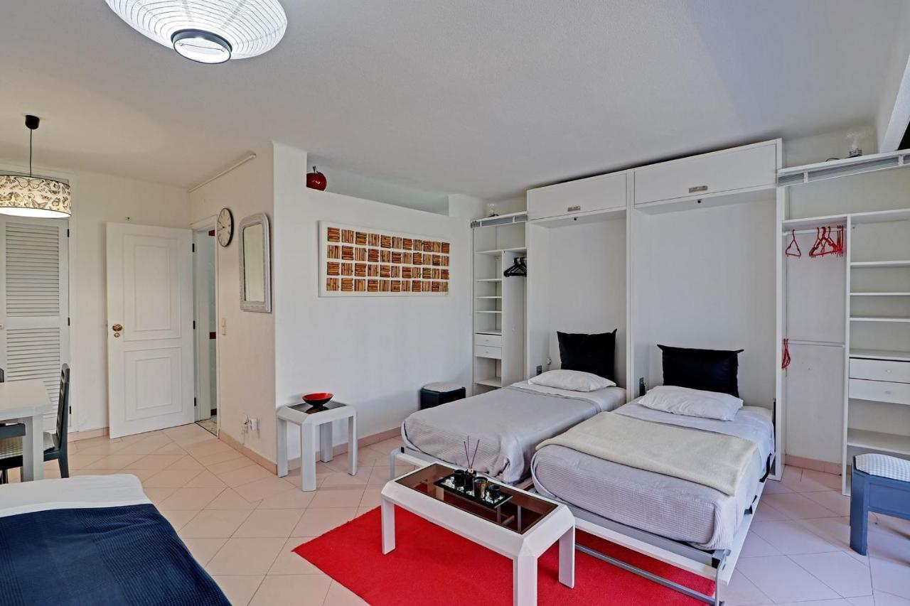 Vilamoura Stylish With Pool By Homing Quarteira Esterno foto